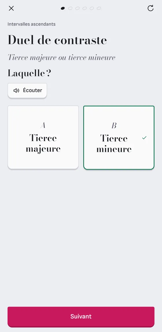 Le duel de contraste : deux réponses confondues, six questions.